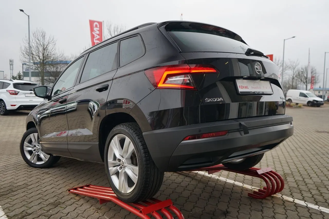 Skoda Karoq 1.6 TDI DSG Style...  Image 4