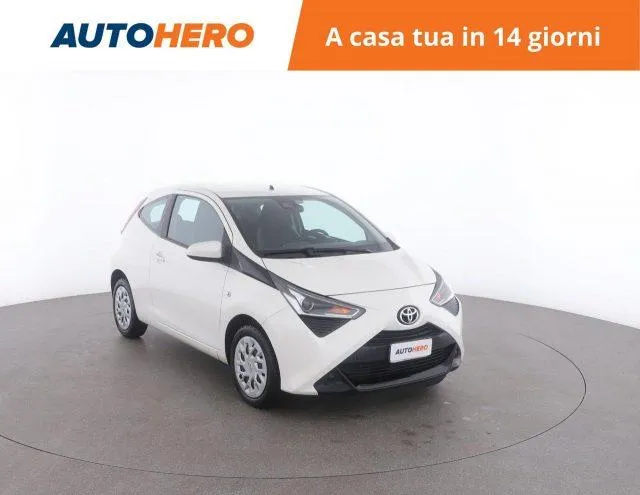 TOYOTA Aygo Connect 1.0 VVT-i 72 CV 3p. x-cool Image 6