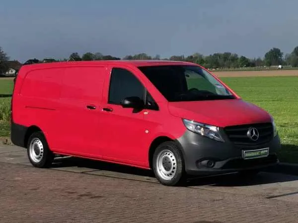 Mercedes-Benz Vito 114 Lang L2H1 AUT 136PK Image 4