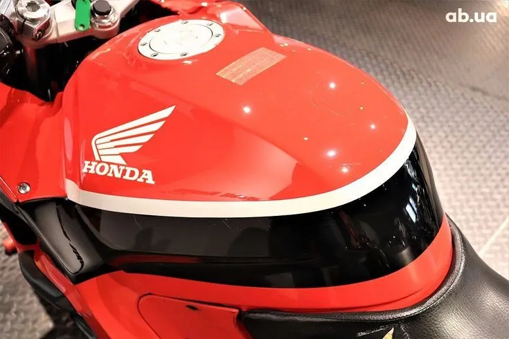 Honda CBR Image 5